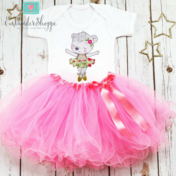 Dancing Bear Raw Edge Applique