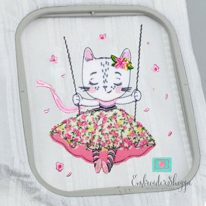 Swinging Kitty Raw Edge Applique