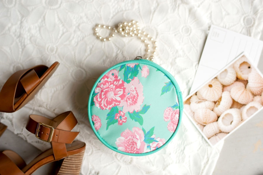 Victoria Jewelry Case