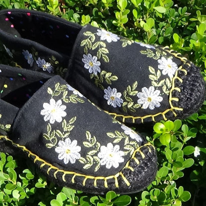 Daisy Espadrille Pattern