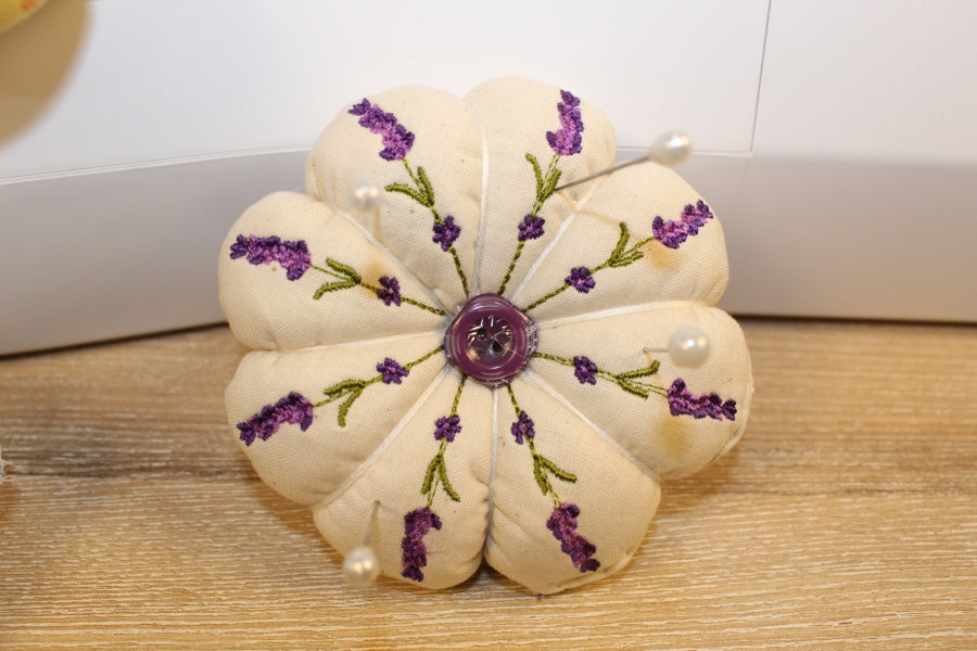 Vintage Pincushion Set