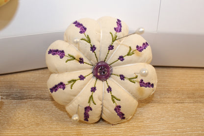 Vintage Pincushion Set