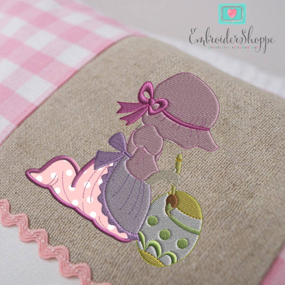 Sunbonnet Painting On Egg Applique