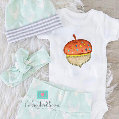 Nutty Acorn Applique